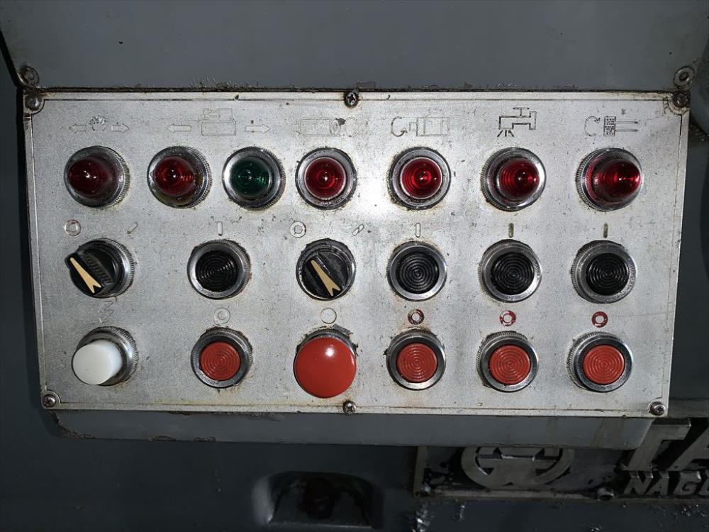 大成機械の内面研削盤のGRI-1000B
